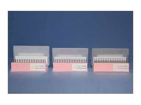 Rubin bestückter Drahtführer