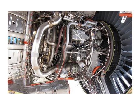 Kabelschlauch mit Reißverschluss zur elektromagnetischen Abschirmung