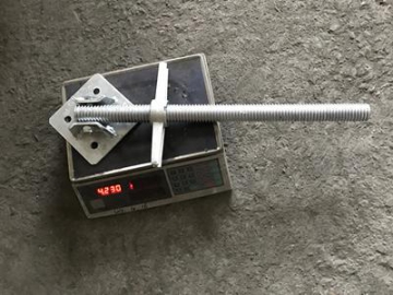 Schwenkbare Gerüst-Fußspindel