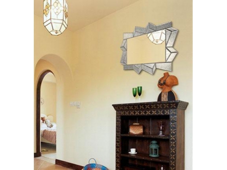 Rechteckiger Wandspiegel mit MDF-Rahmen