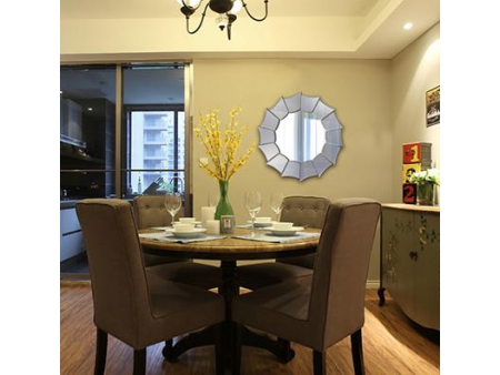 Moderner dekorativer Wandspiegel