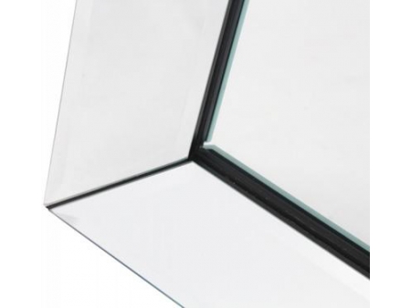 Rechteckiger Schminkspiegel mit Holzrahmen