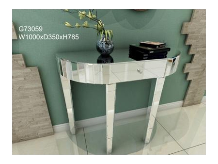 Schminktisch mit integriertem Spiegel / Verspiegelter Schminktisch