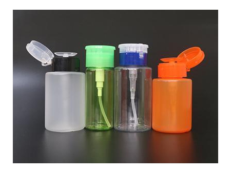 Plastikflaschen für Nagellackentferner