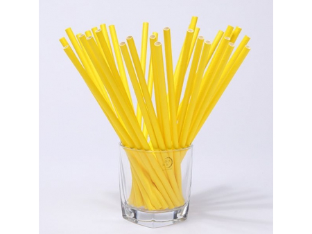 Gerade Papierstrohhalme