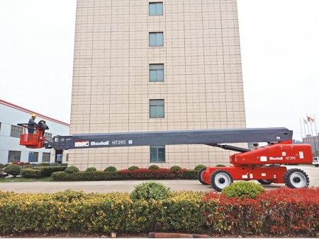 Selbstfahrende Teleskopbühnen, HT390/HT410J