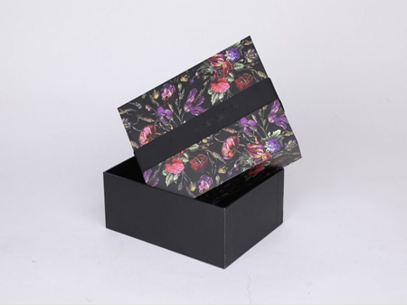 Stülpschachteln/ Präsentationsverpackungen, SP-22