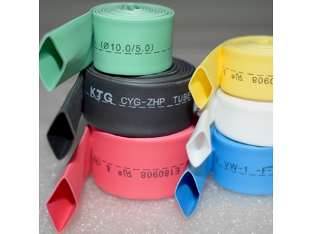 halogenfreier und phosphorfreier Schrumpfschlauch, rot