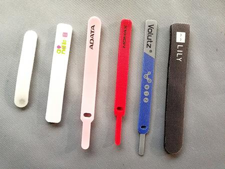 Bedruckter Klett-Bindegurt